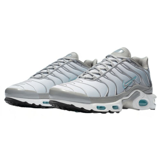 White and Blue Nike Tn Air Max Plus Glacier Ice CZ7552-002 Men's Sleektrainers