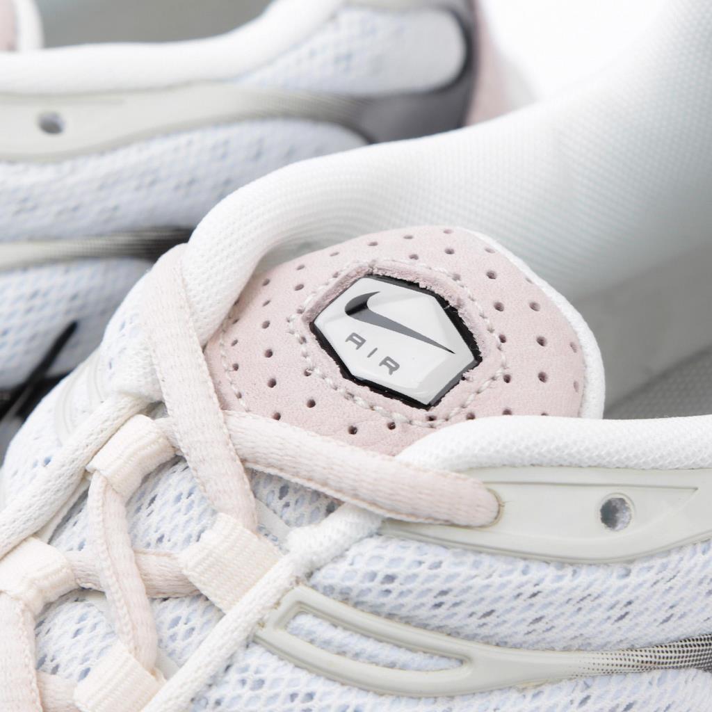 Black and White Nike Tn Air Max Plus Sail Black Men's 898018-100