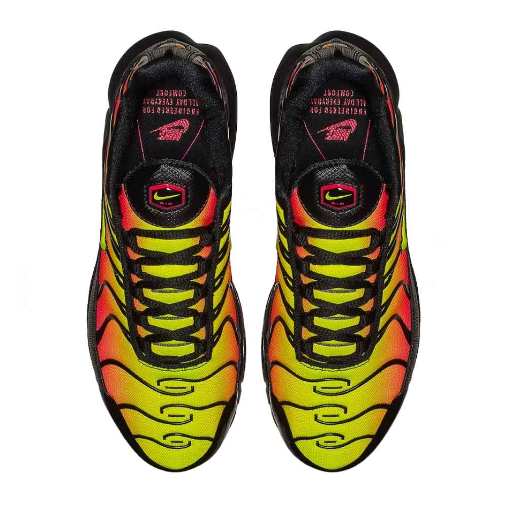 nike tn air max plus volt solar red AQ9979-001 Women's Sleektrainers