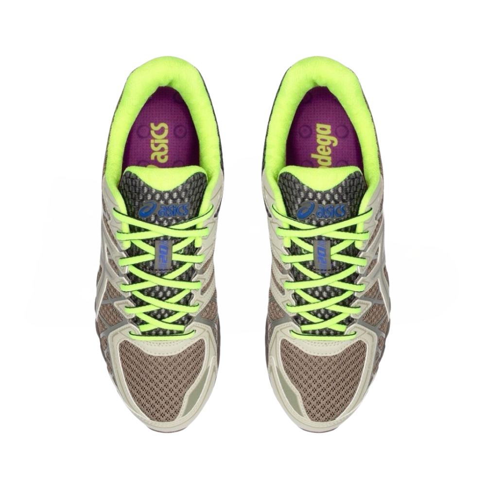 Asics-Gel-Kayano20-Bodega-Success-in-small-batches-friends-family-1203A621-200-top