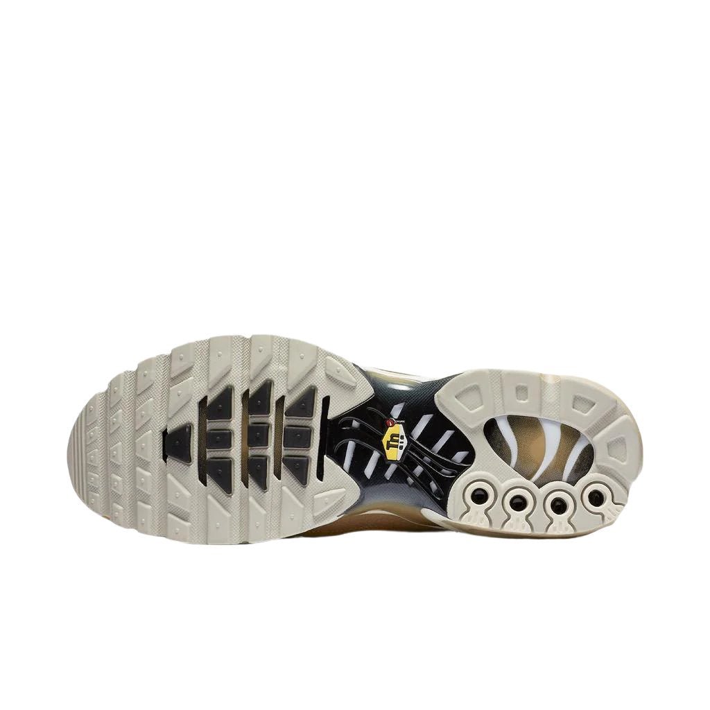 White Nike Tn Air Max Plus Light Bone - Men's 898018-002 