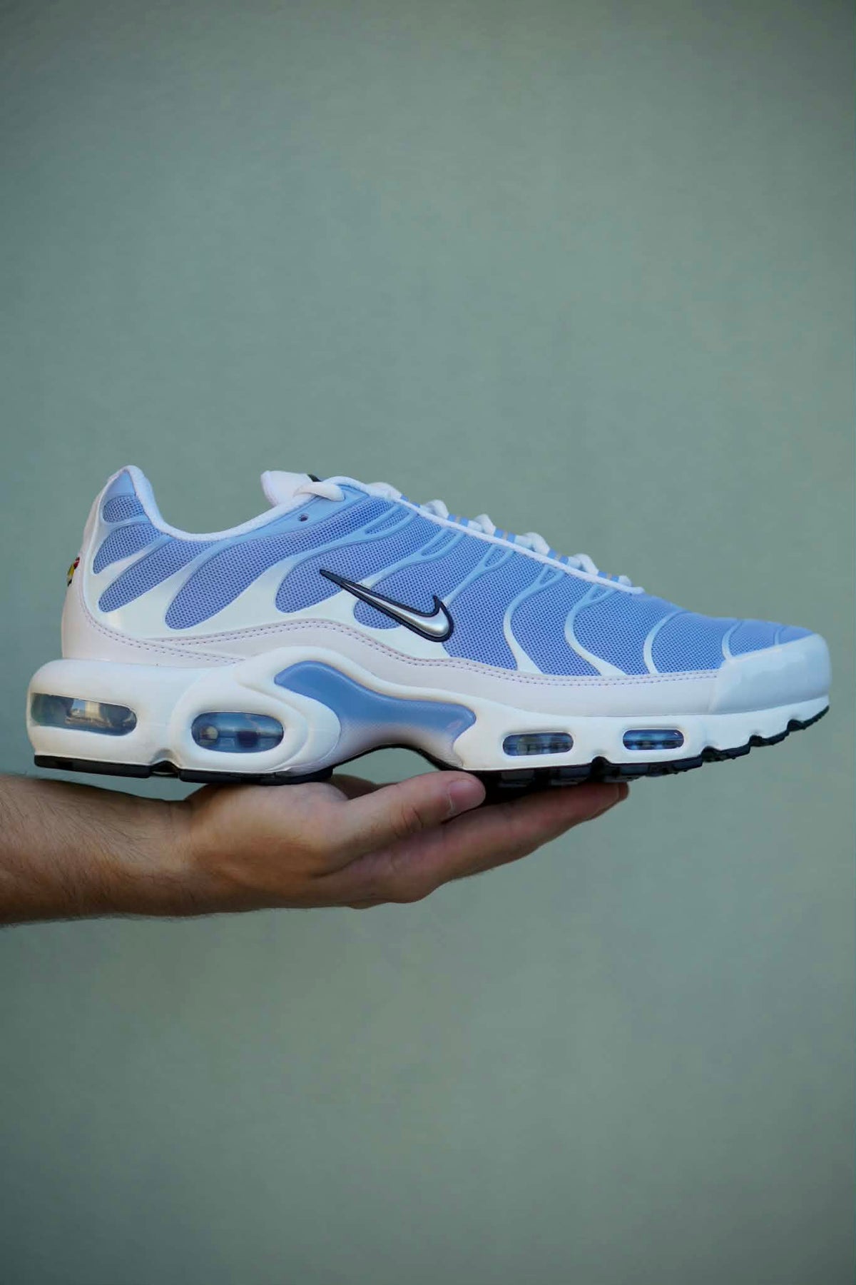 White Nike Air Max Plus TN Aluminum Blue Womens Sleektrainers DZ3671-105
