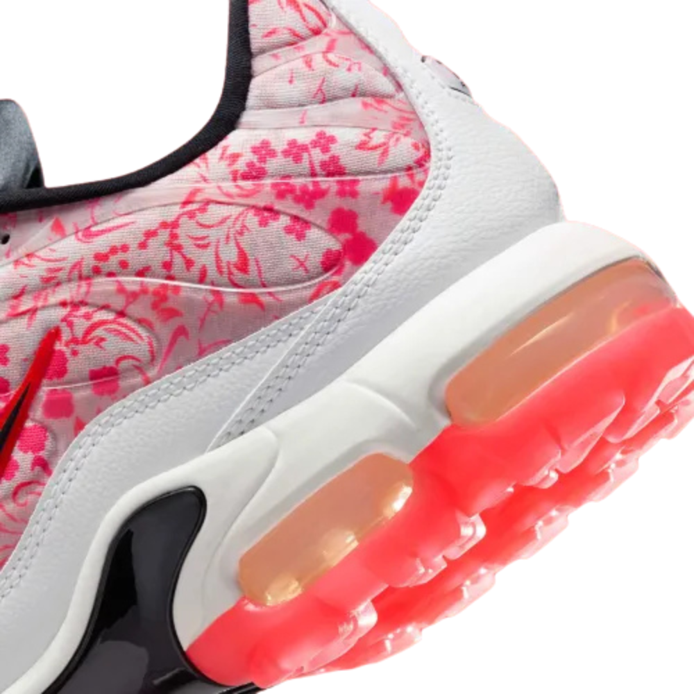 nike-tn-augusta-azaleas-HJ4512-100-close2
