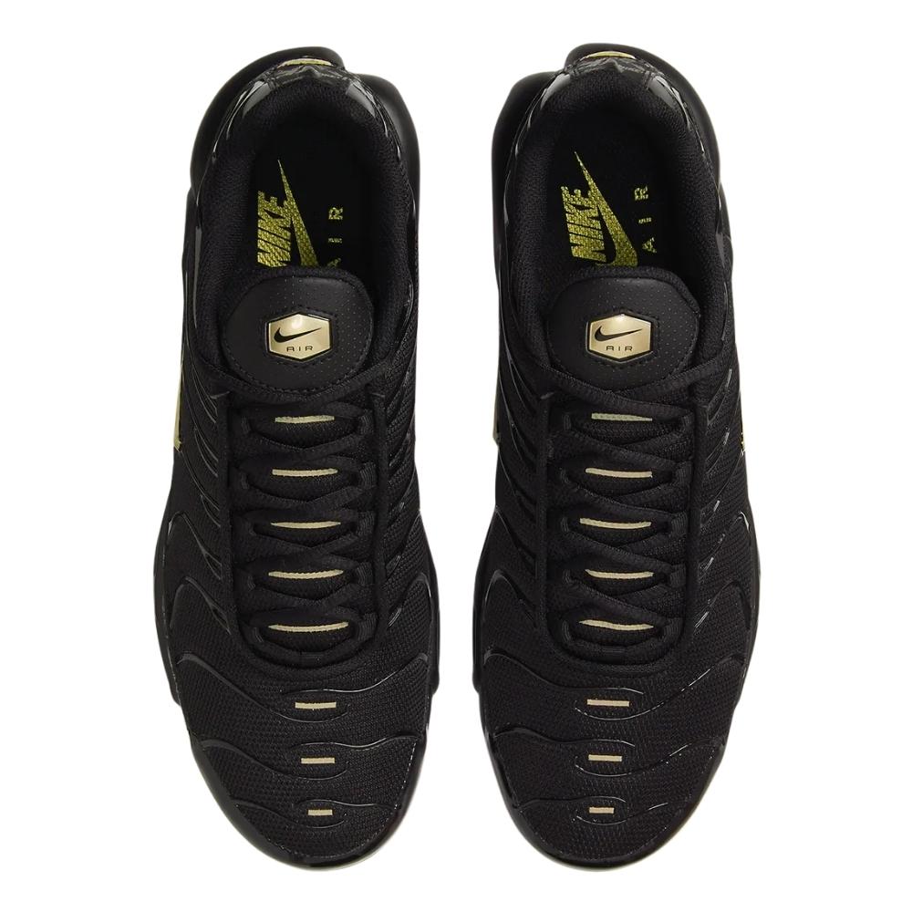 Black and Gold Nike TN Air Max Plus Black Metallic Gold Sleektrainers 