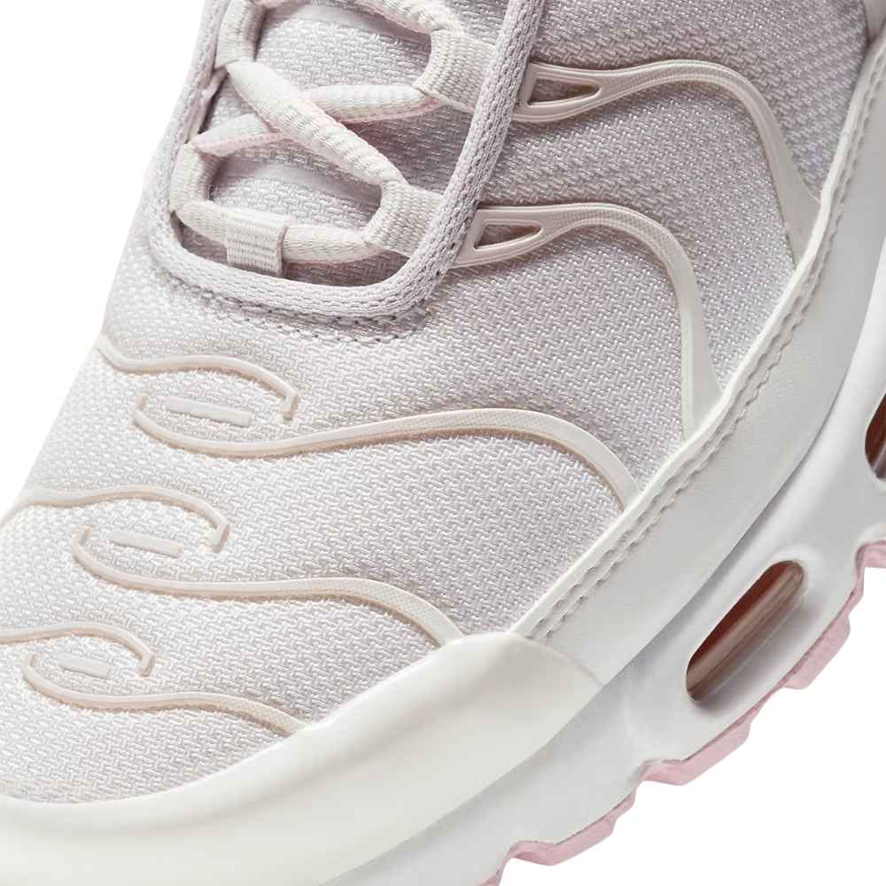 White and Pink Nike TN Air Max Plus Copper Tongue DD6612-001 Sleektrainers