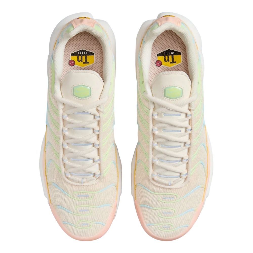 Pink and White Nike Tn Air Max Plus   DZ3671-800 Women's Sleektrainers