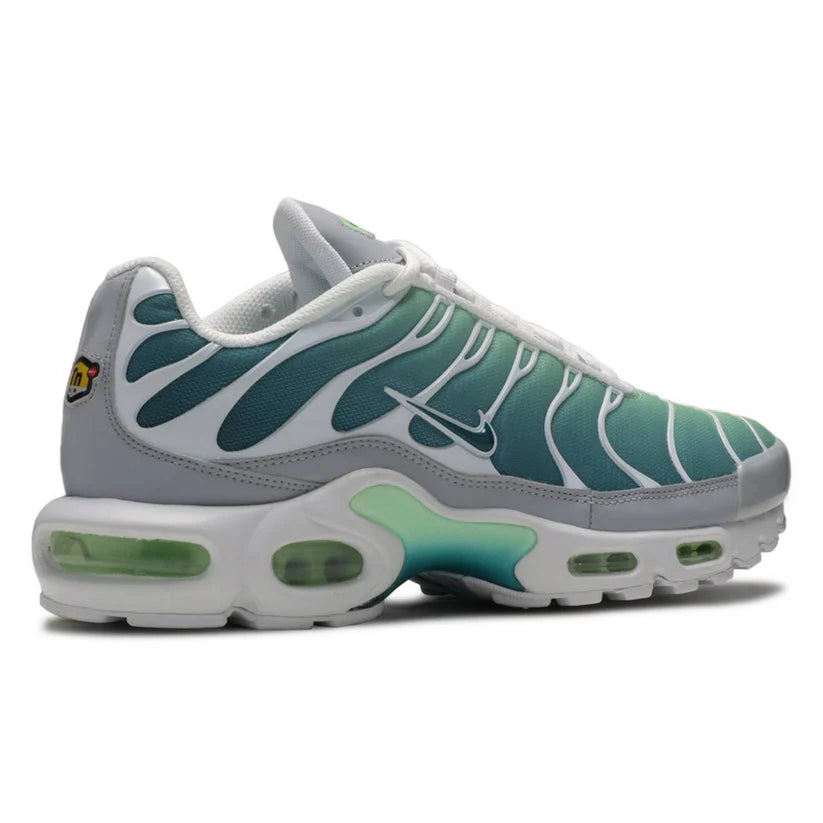 nike-tn-ghost-green-aurora-852630-302-side2