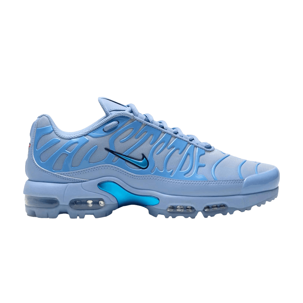 nike tuned 1 light blue