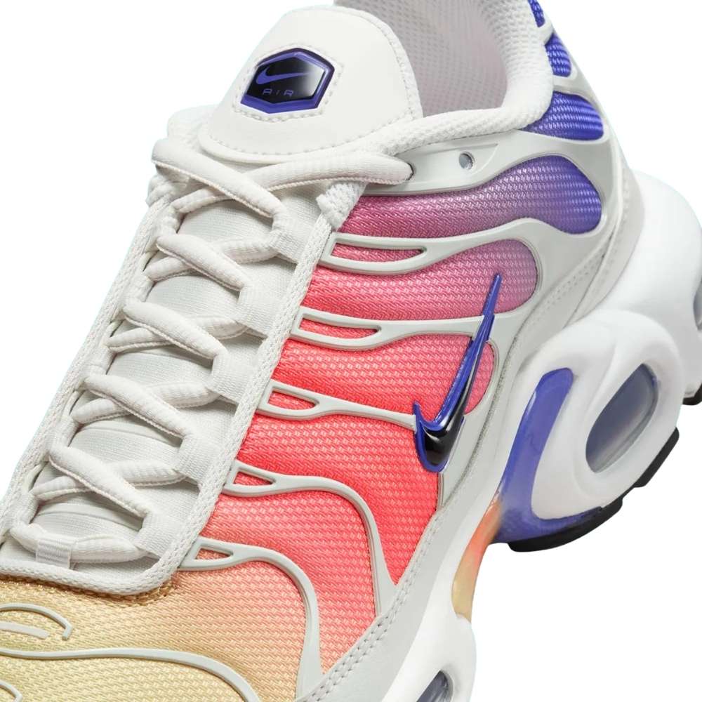 White Nike TN Air Max Plus Persian Violet Wild Mango Women's DZ3670-003 Sleektrainers